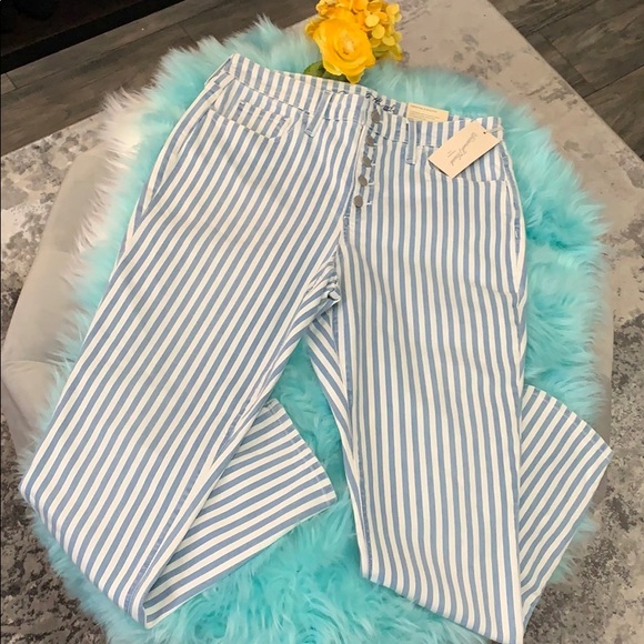 NEW! Blue And White Striped Skinny Jeans - Picture 2 of 6